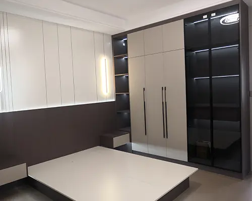 Cumu pulisce un armariu di lignu Cumu pulisce un armariu di lignu